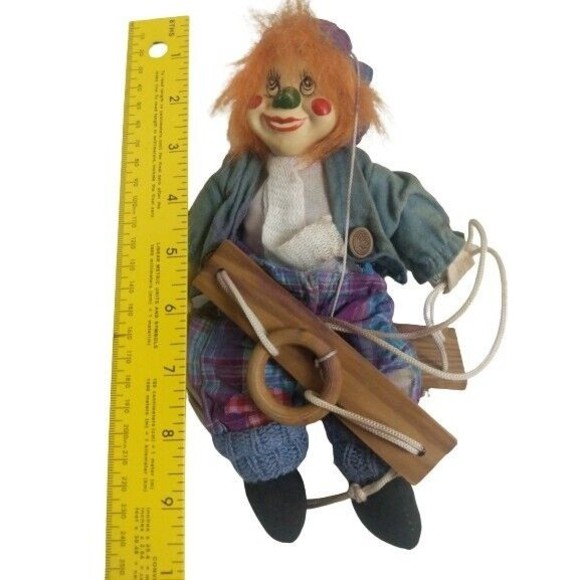 Clown Puppet On A Swing With Strings Figurine Doll 7" Collector - Picture 3 of 7